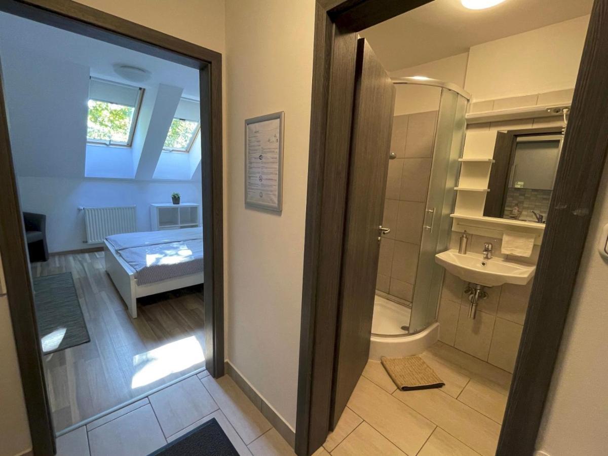 Benevia Apartments Pecs Ngoại thất bức ảnh