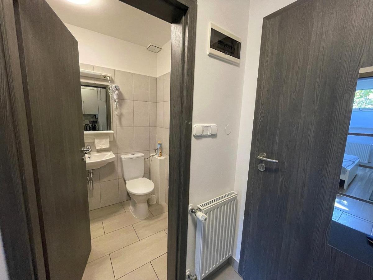 Benevia Apartments Pecs Ngoại thất bức ảnh