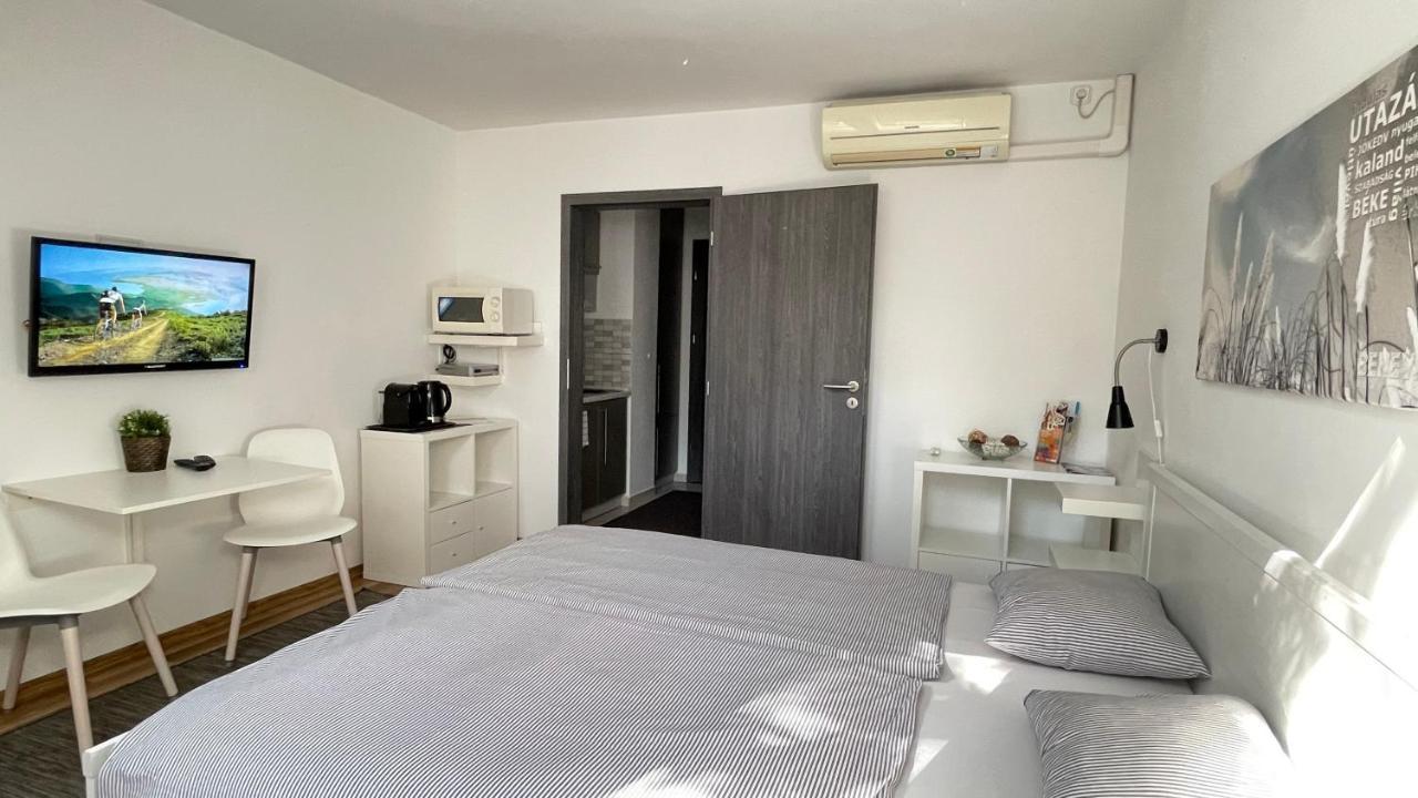 Benevia Apartments Pecs Ngoại thất bức ảnh